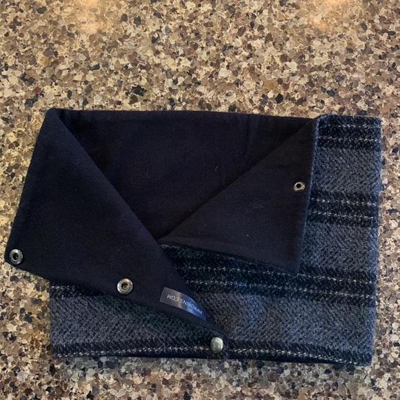 Pip Robins Snap Cowl Scarf - Picture 3 of 4